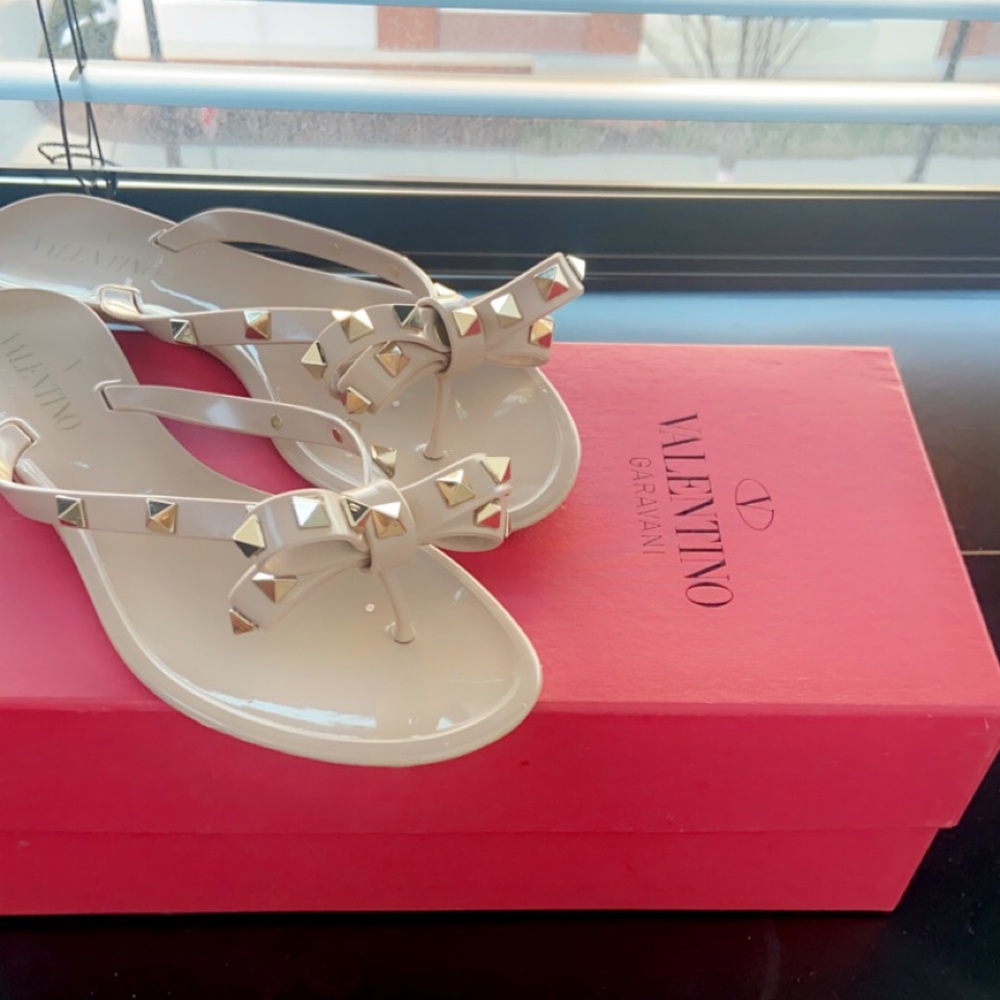 VALENTINO SANDALS